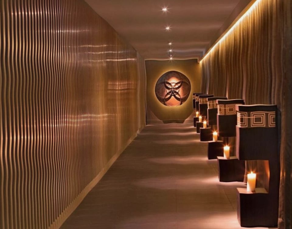 Couples suite at the Solaris Palace spa